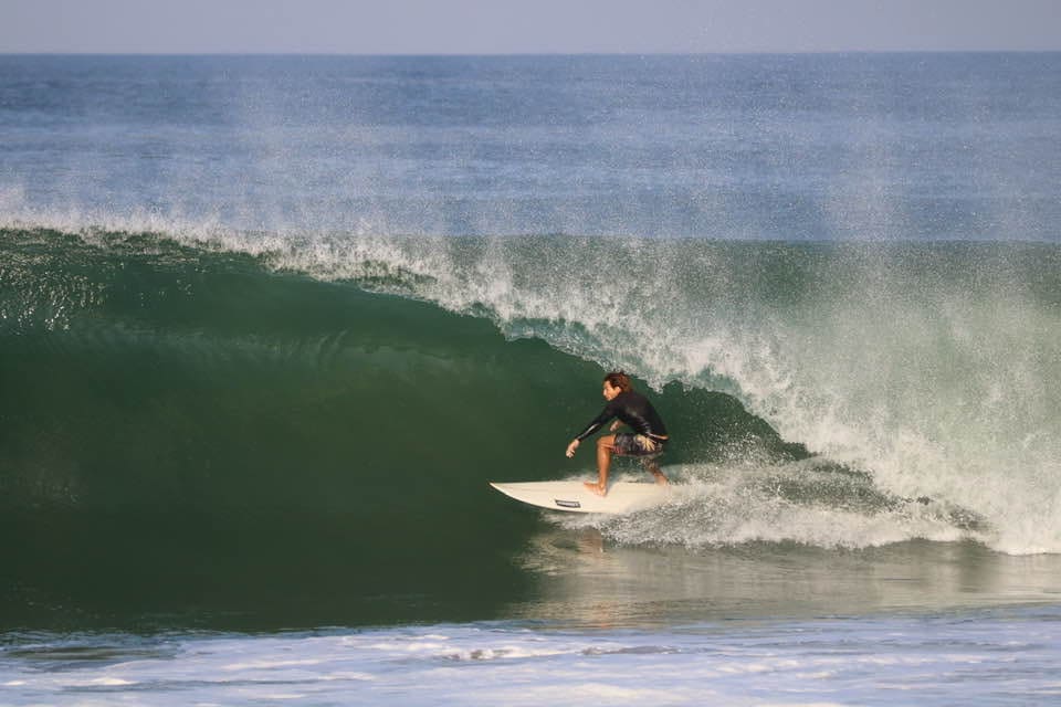 huatulco surfing lessons